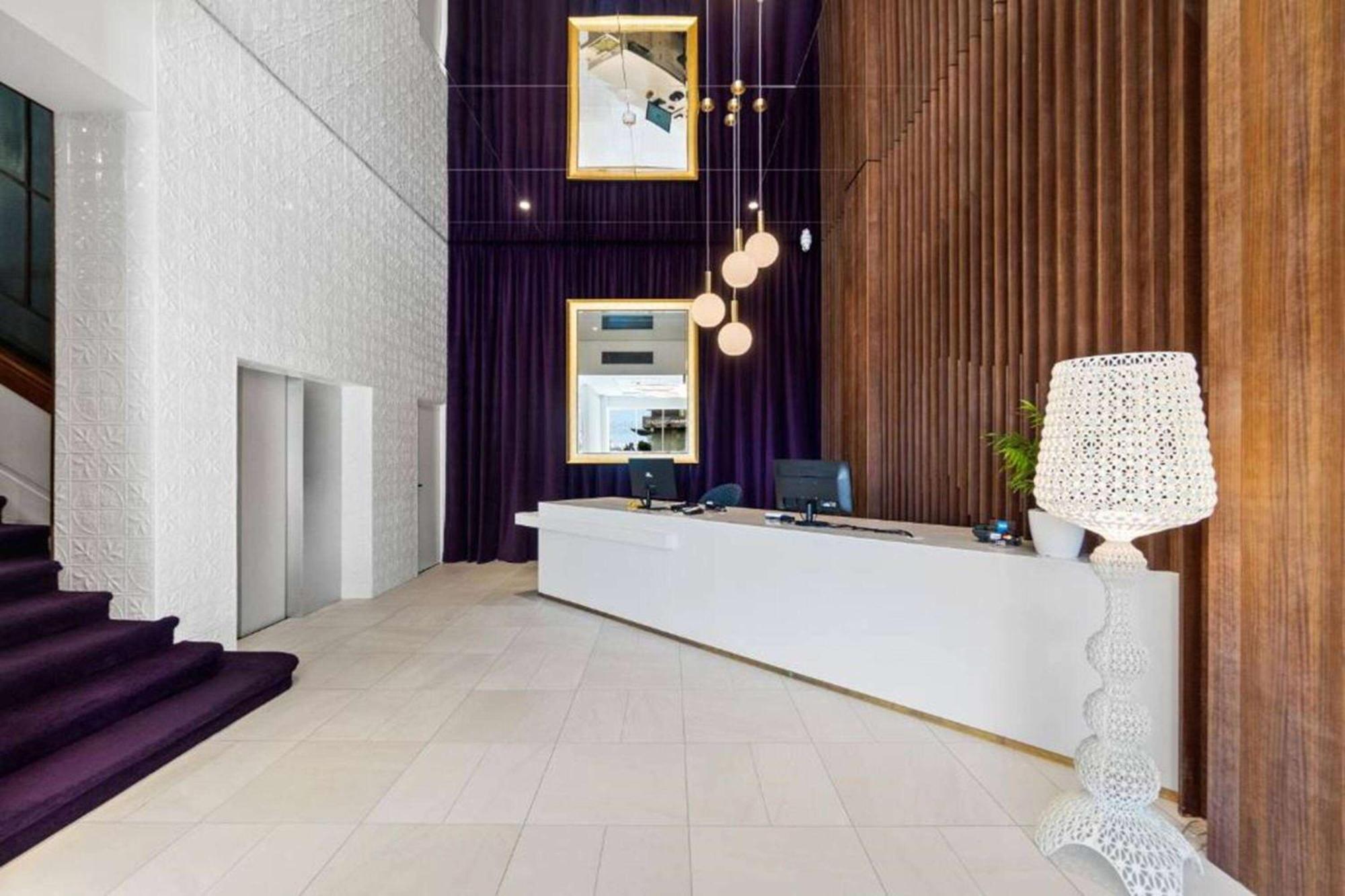 Ramada By Wyndham, Center 3*